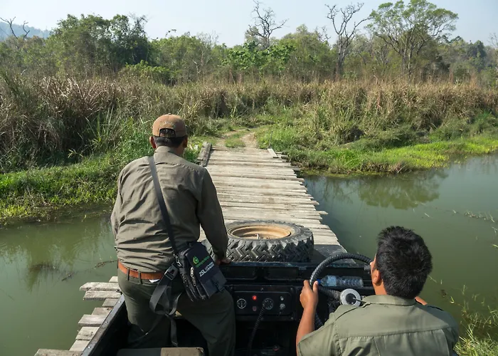 Tiger Tops Tharu Lodge